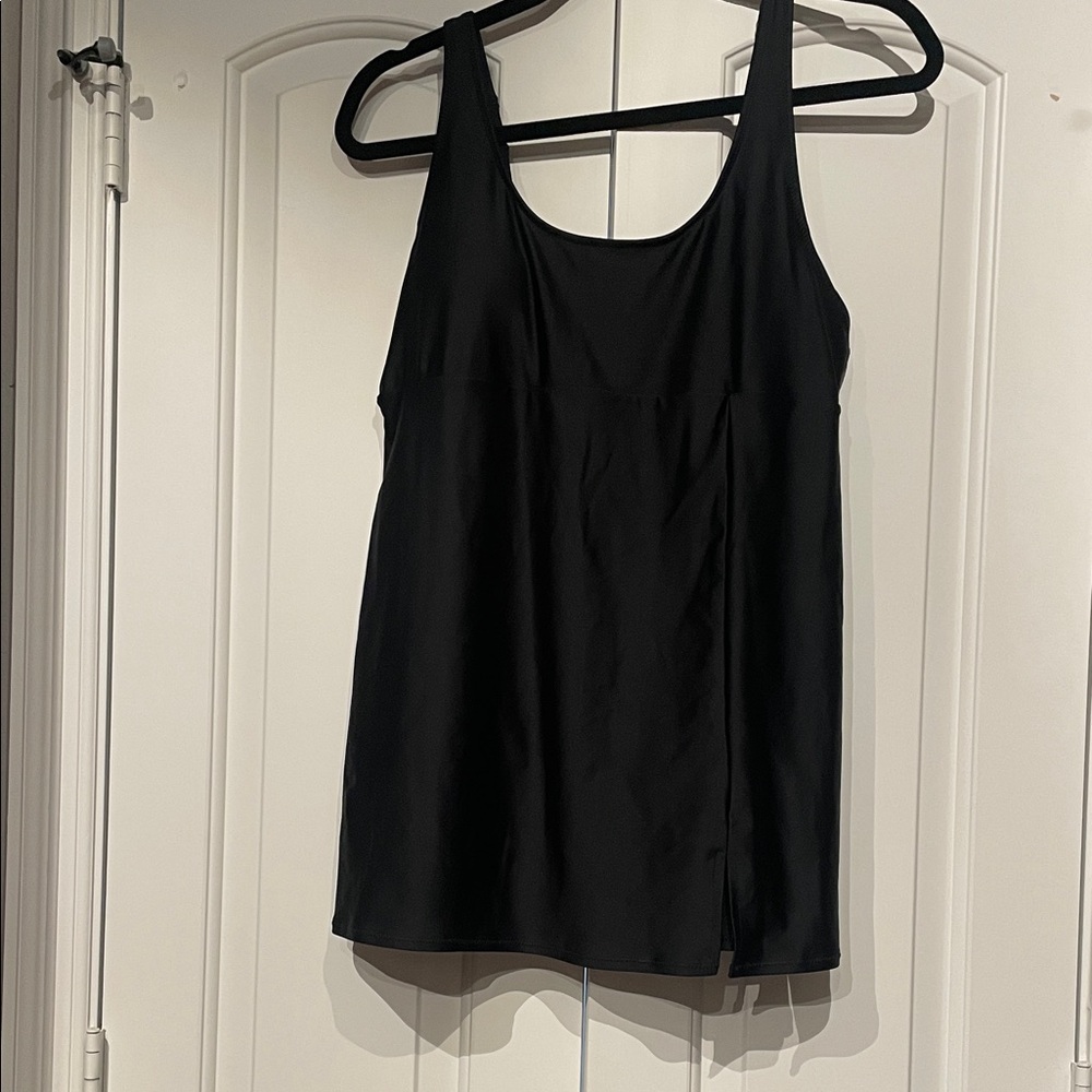 Old Navy Women's Elegant Black Swim One Piece (D)